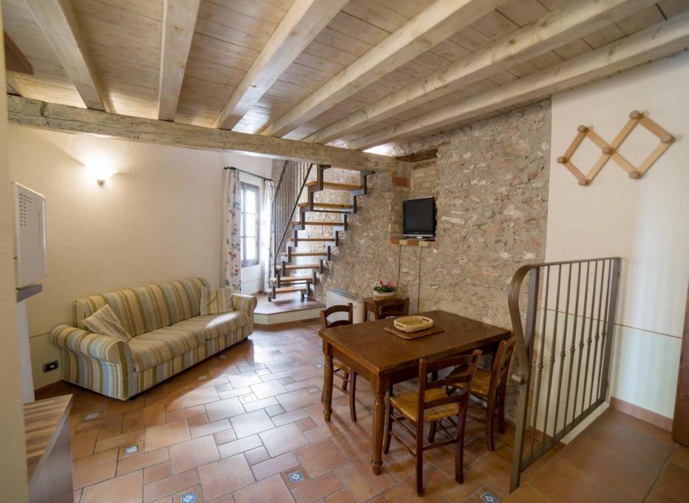 Bilocale 1 lago di garda borgo alba chiara